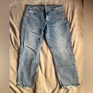 Abercrombie High Rise Mom Jean - Size 14R / 32 - New